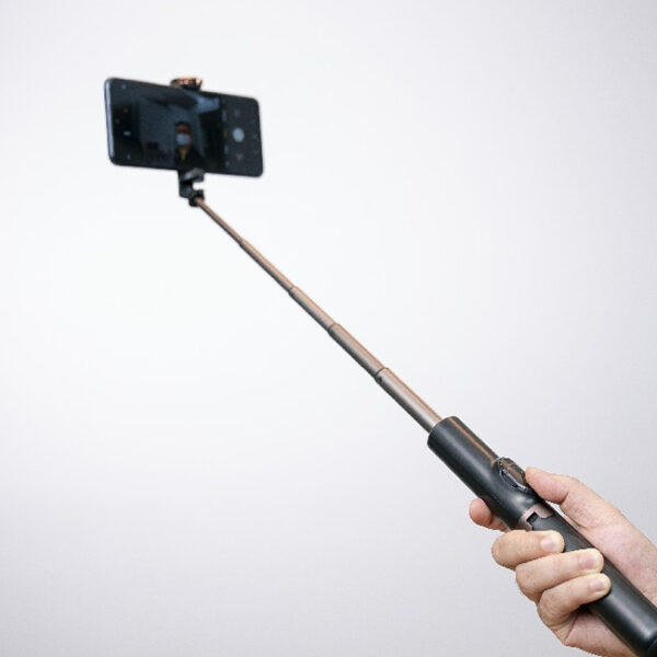 Remax P11 Modern Multifunctional Selfie Stick 1