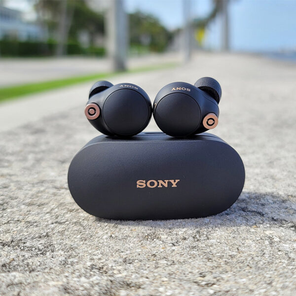 Sony WF 1000XM4 Wireless Noise Cancelling Earbuds 2