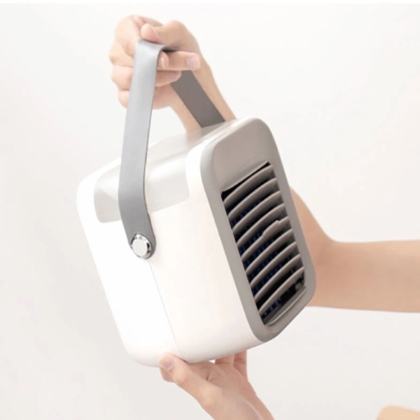 Rechargeable Air Cooler Fan with 300ml Water Tank Best Portable Air Conditioner fan 1