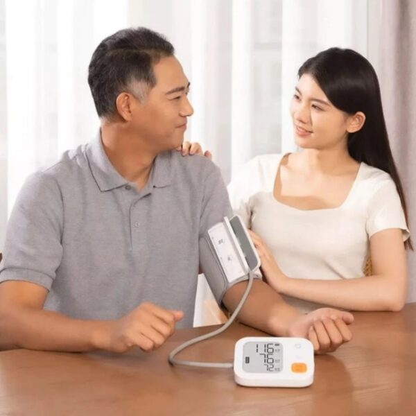 Xiaomi Mijia BPX1 Smart Electronic Blood Pressure Monitor2.jpg