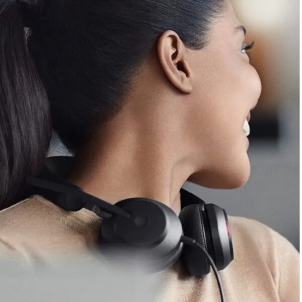 Jabra Evolve2 40 SE MS USB A Stereo Headset2.jpg