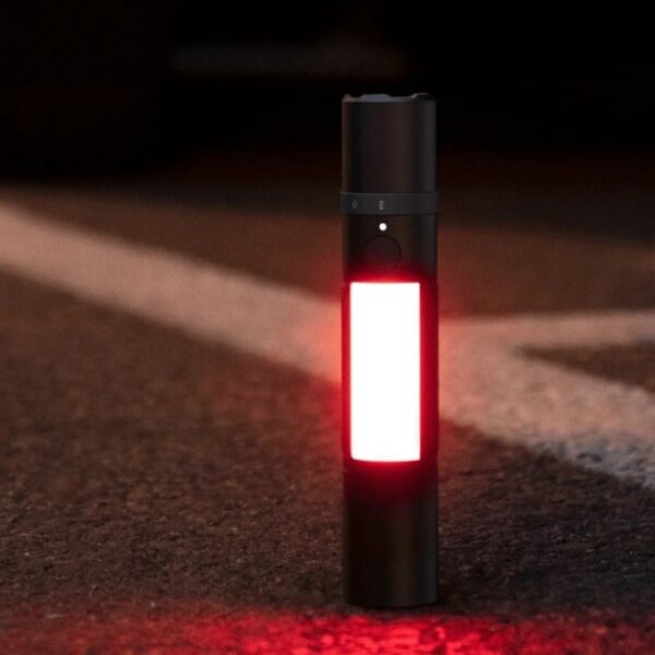 Xiaomi Multi Function Flashlight 6.jpg