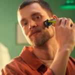 Philips QP2724 OneBlade Face Trimmer1