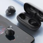 Remax TWS 2S Wireless Bluetooth Earbuds 3