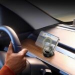 WiWU WI CH056 Octopus Vacuum Suction Magnetic Phone Holder4.jpg