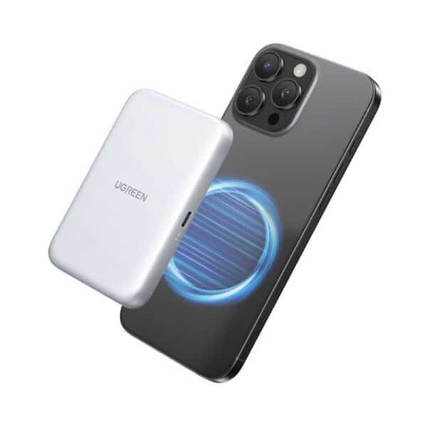 ugreen55151 magnetic m 2 nvme ssd enclosure 1.jpg